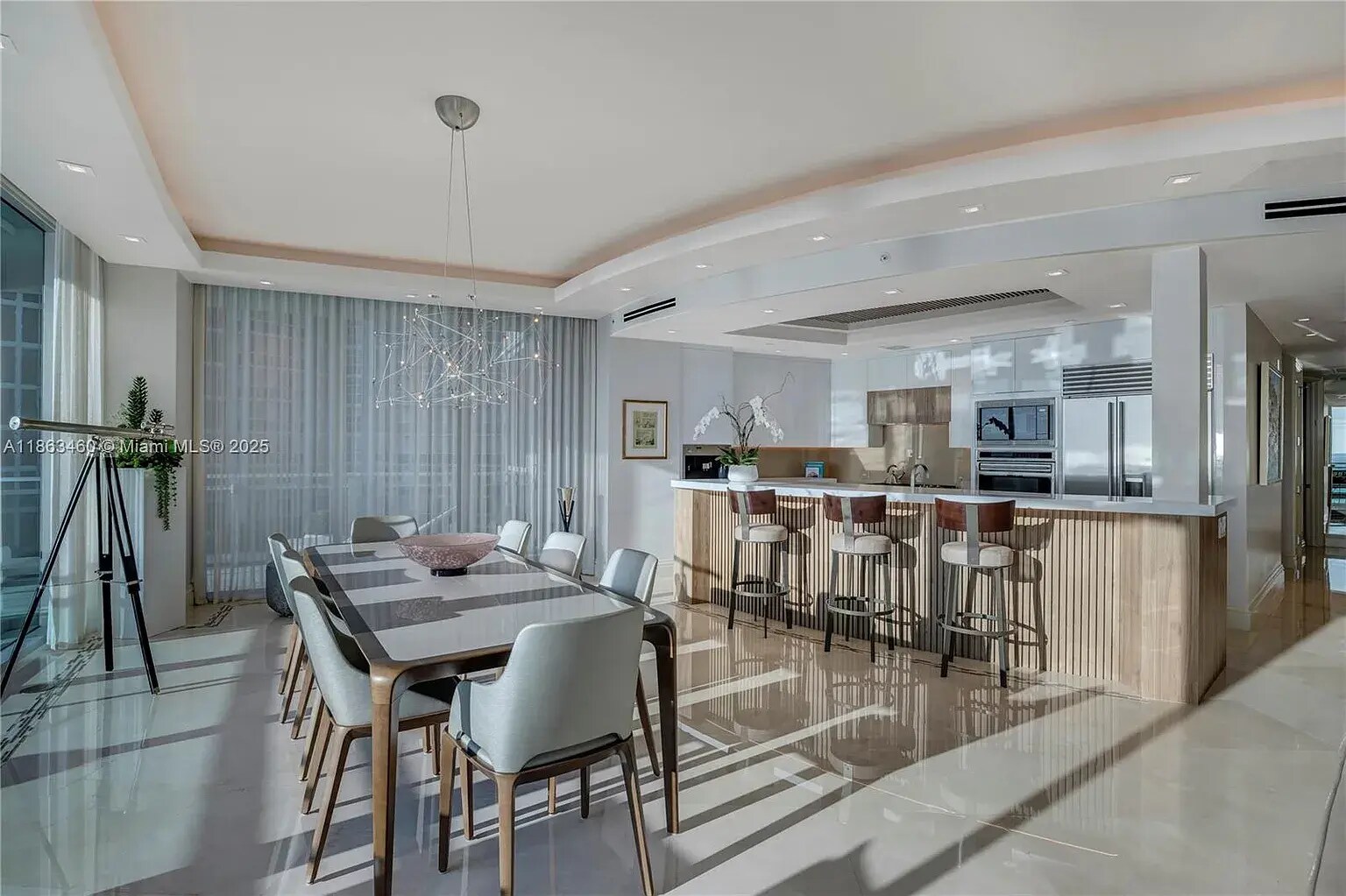 Building Photo - 10295 Collins Ave