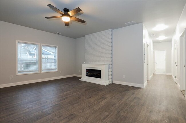 Building Photo - 1220 Hightower Rd NW