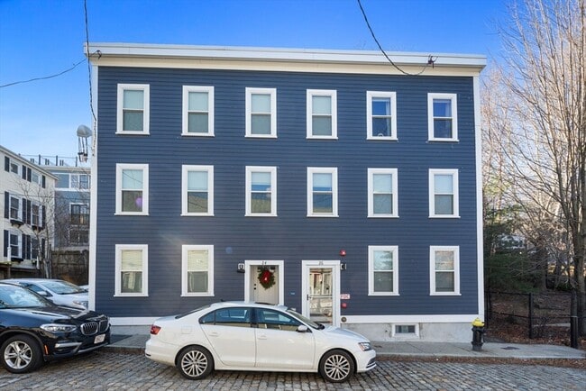 Building Photo - 24 Ferrin St