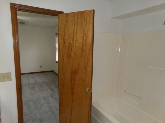 Building Photo - Kernersville Location