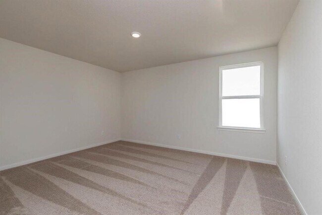 Building Photo - 20715 Nala Bear Dr