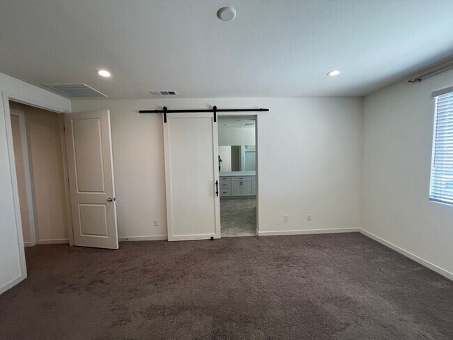 Building Photo - 31053 Catania Cir