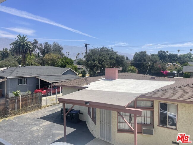 Building Photo - 849 Garfield Ave