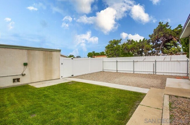 Building Photo - 3311 Clairemont Mesa Blvd