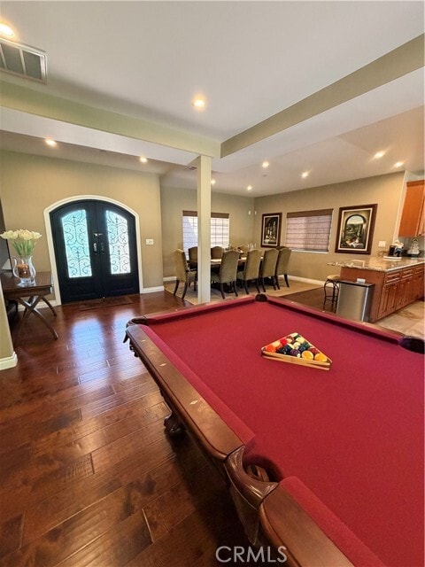 Building Photo - 104 Avenida Caballeros