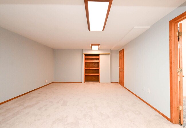 Building Photo - 5495 Chapel Hill