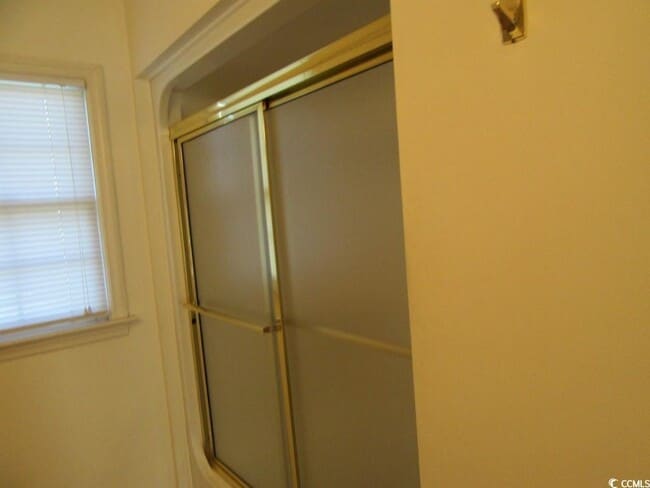 Building Photo - 4483 Baker St