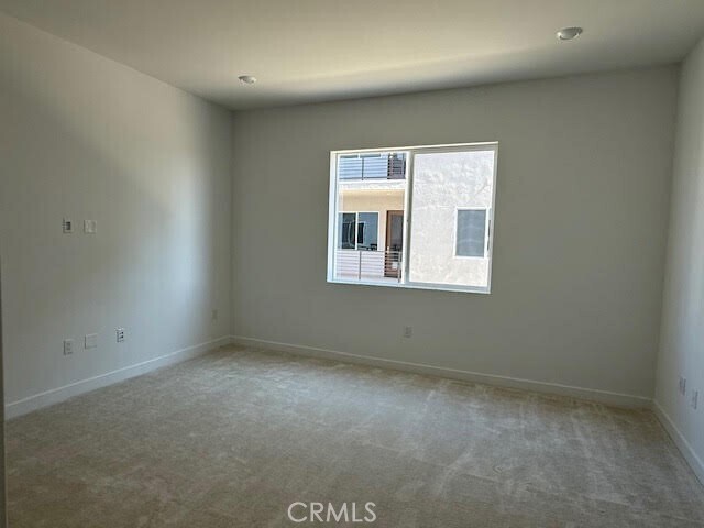 Building Photo - 425 Mulligan