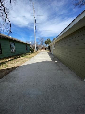 Building Photo - 924 E Annie St