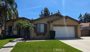 Building Photo - 17455 Madrone St