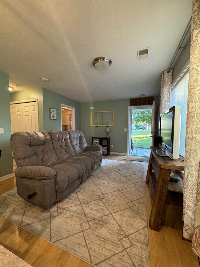 Building Photo - 1085 Weathervane Pl