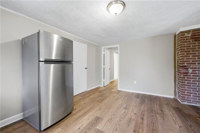 Building Photo - 2656 Jackson Trail Rd