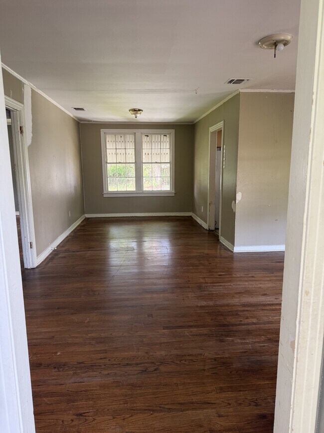 Building Photo - 432 Waller Ave