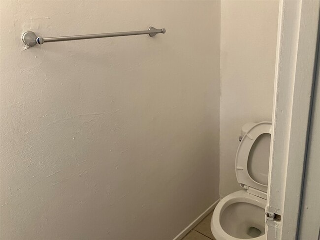 Building Photo - 8048 Sands Point Dr