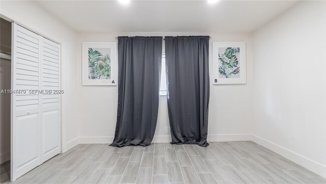 Building Photo - 1702 SW 20th St