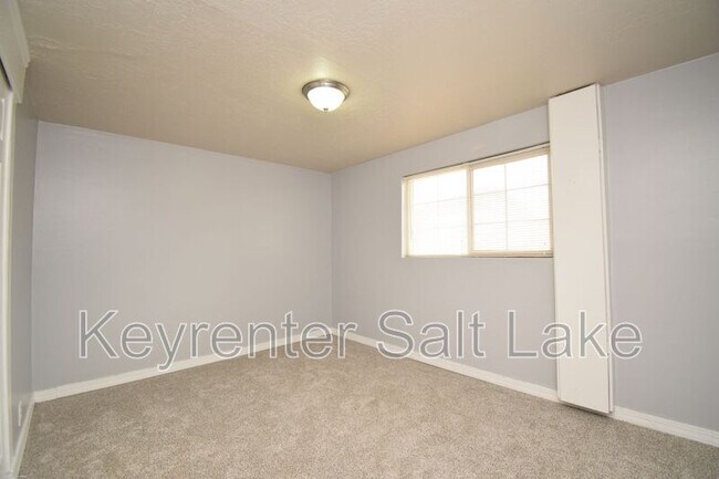 Building Photo - 6131 Misty Way