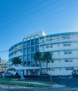 Primary Photo - 4000 Ocean Beach Blvd
