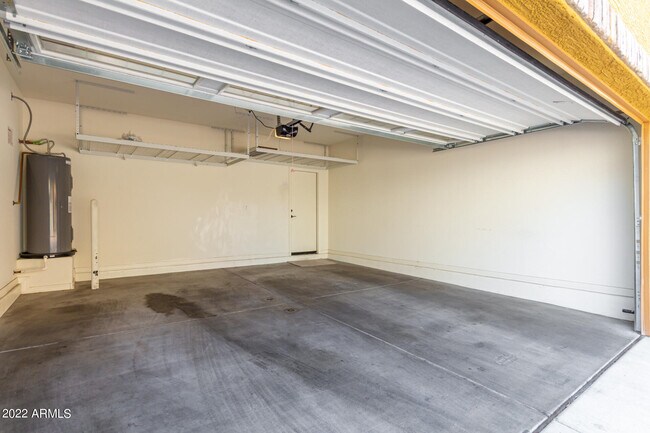 Building Photo - 2955 N 72nd St