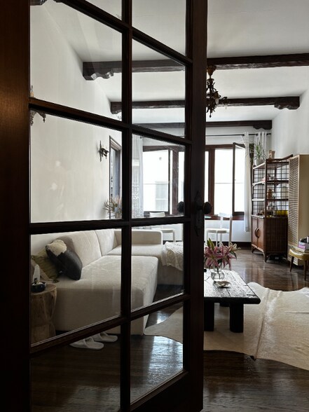 Building Photo - 325-327 S Detroit St