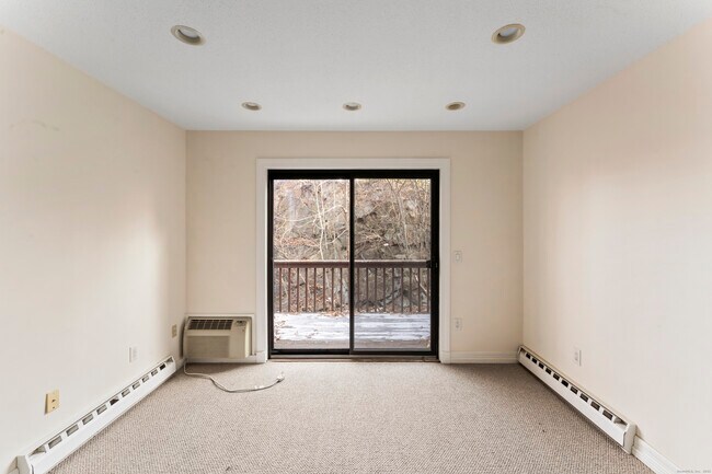 Building Photo - 1 Fairfield Ave