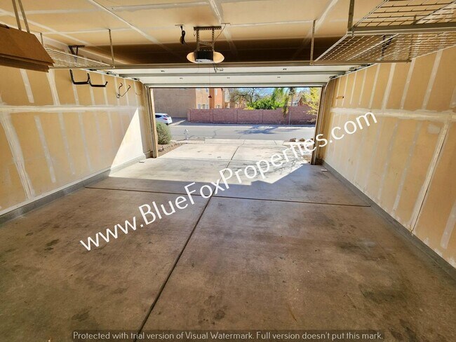 Building Photo - 7942 S Baja Stone Ave