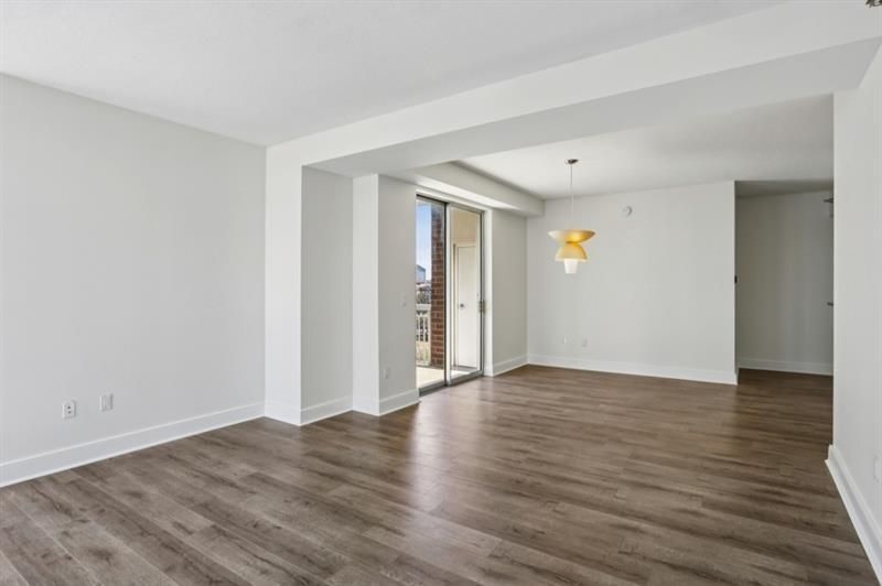 Building Photo - 285 Centennial Olympic Park Dr NW