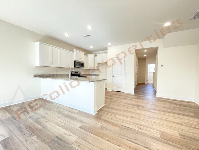 Building Photo - 6429 Granite Quarry Dr