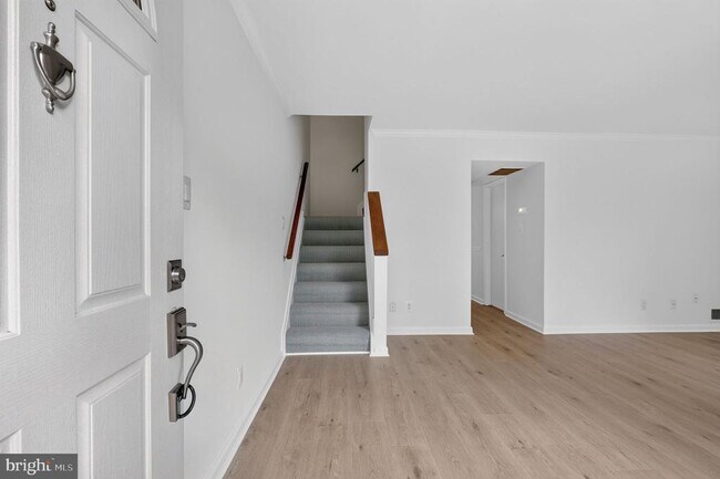 Building Photo - 1703 Westwind Way