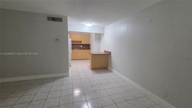 Building Photo - 4163 SW 67th Ave