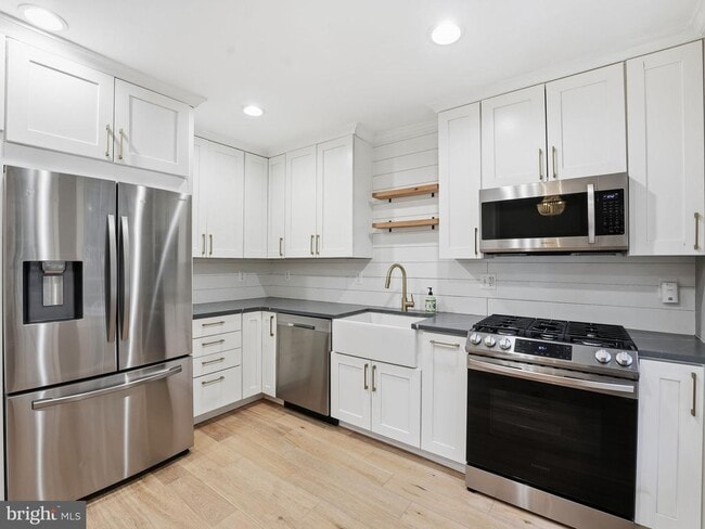 Building Photo - 1300 S Cleveland St