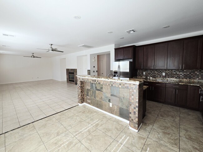 Building Photo - 3586 Fair Bluff St