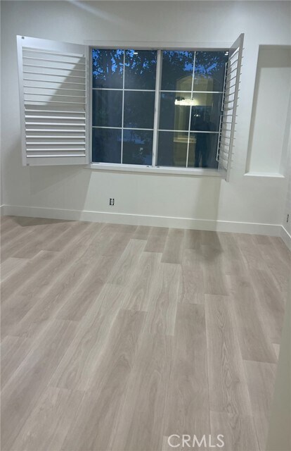 Building Photo - 449 Ridgeway