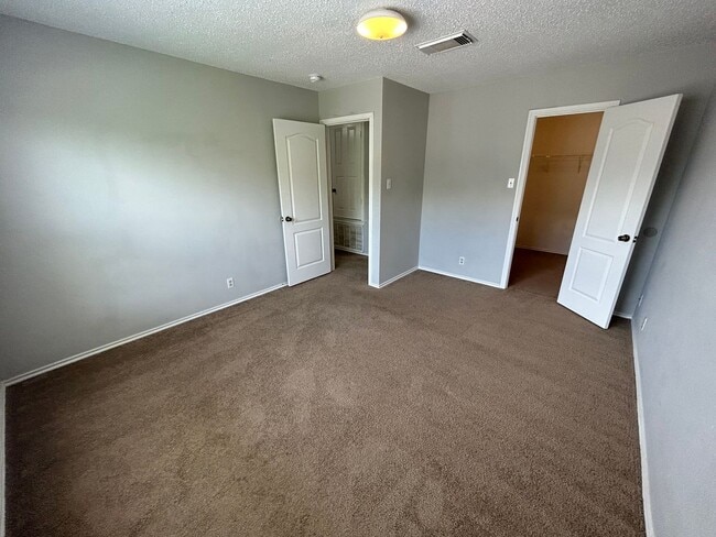 Building Photo - Application Received **MOVE-IN SPECIAL** A...