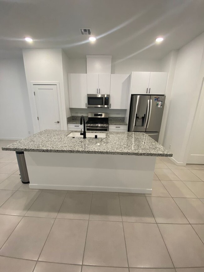 Building Photo - AMERICANA Property Mgmt - New Modern 3 beds - 2 story Townhouse in Inspirada