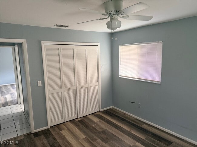 Building Photo - 3008 Santa Barbara Blvd