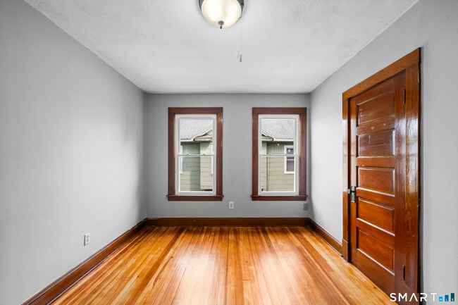 Building Photo - 44 Bigelow Ave