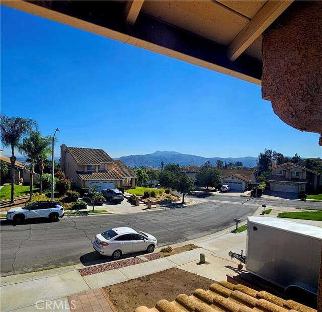 Building Photo - 716 La Loma Ln