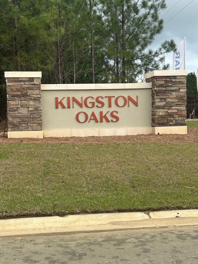 Building Photo - 1745 King Oaks Lp