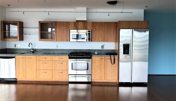 Kitchen - 1221 SW 10th Ave