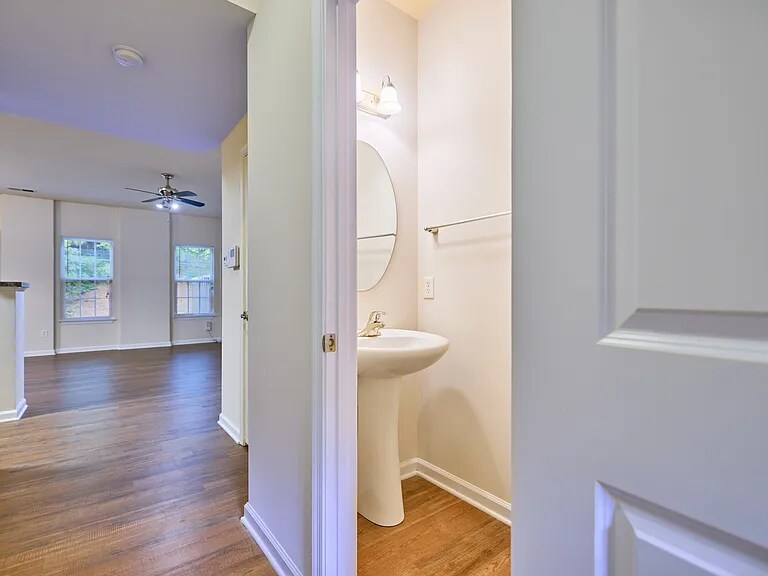 Building Photo - 457 Woodbark Ct