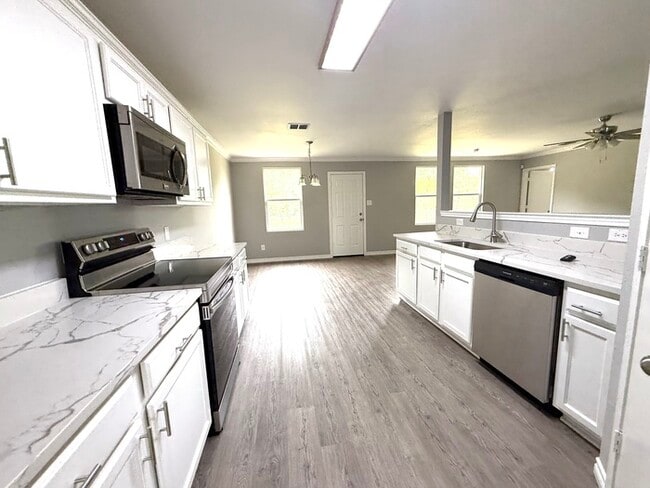 Building Photo - Home in Wylie