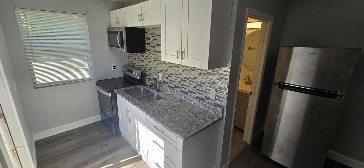 Building Photo - 3832 46th Ave N