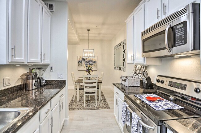 Building Photo - 14145 N 92nd St