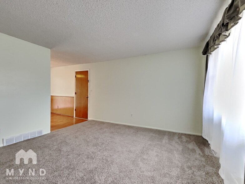 Building Photo - 10173 W 68th Way