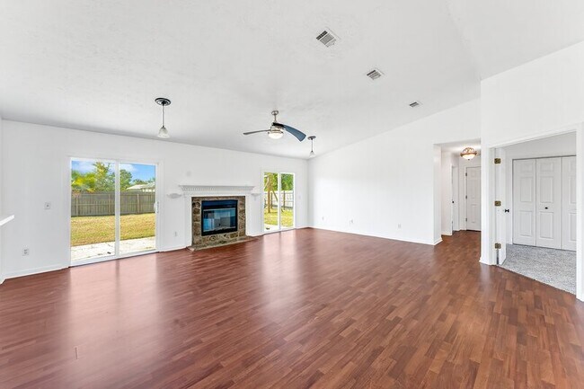 Building Photo - 6824 Forsythe Dr
