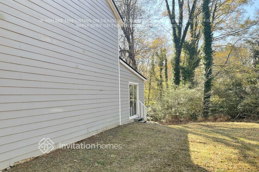 Building Photo - 651 Fairforest Ct