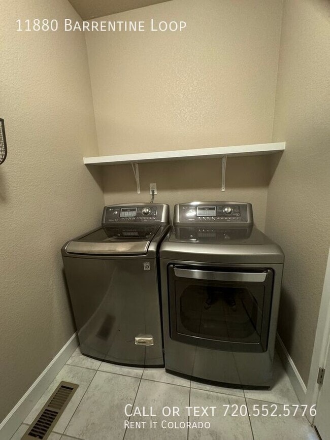 Building Photo - 11880 Barrentine Lp