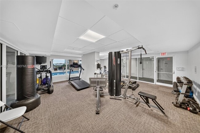 Building Photo - 1627 SW 37th Ave