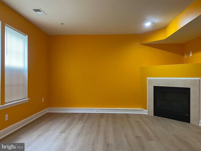 Building Photo - 23429 Clarksridge Rd