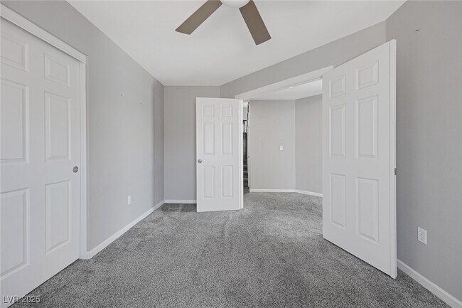 Building Photo - 8433 Dry Cliff Cir
